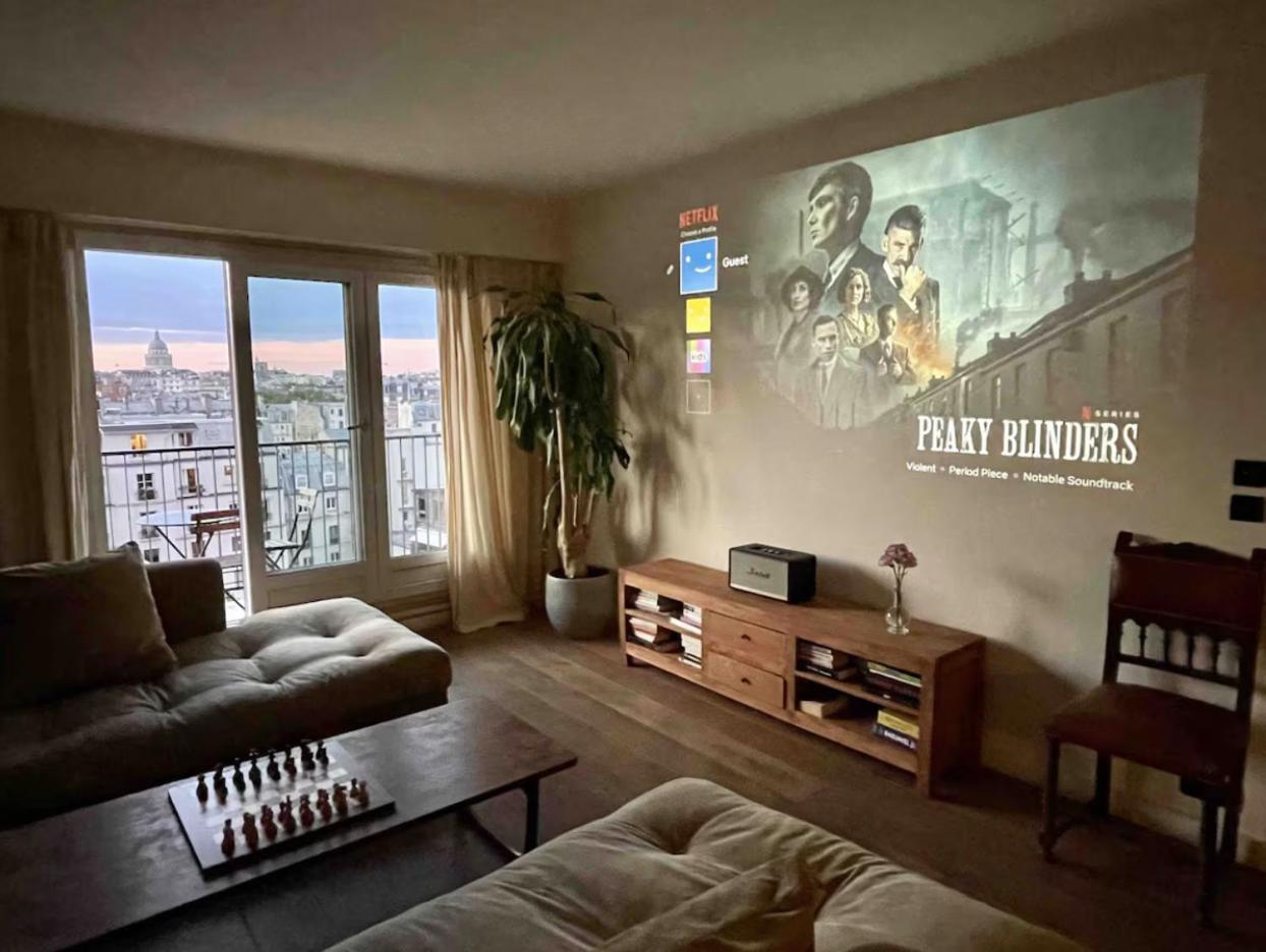 Amazing View, Beautiful Flat, Swimming Pools Apartment Paris
