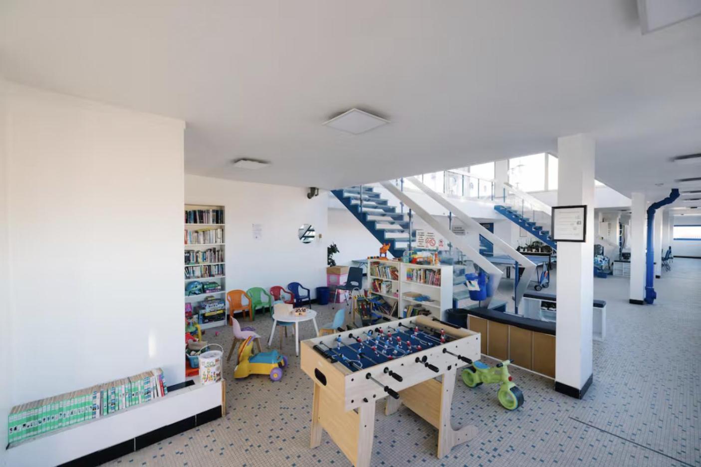 Amazing View, Beautiful Flat, Swimming Pools * Paris